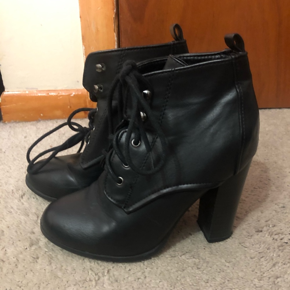 Qupid Bootie